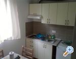 Apartments Marta Omi� Chorwacja