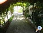 Apartments Zemunik Omi� Chorwacja