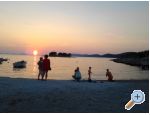 Apartmans IRIS*** Primo�ten Chorwacja