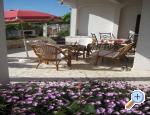 Apartmani Ba�i� Rogoznica Chorwacja