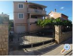 Apartments Uhoda ostrov Ugljan Chorwacja