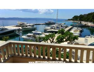 Brela by the Sea / Center