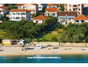 Pakoštane Apartmány Ana