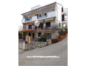 Apartmány Leila