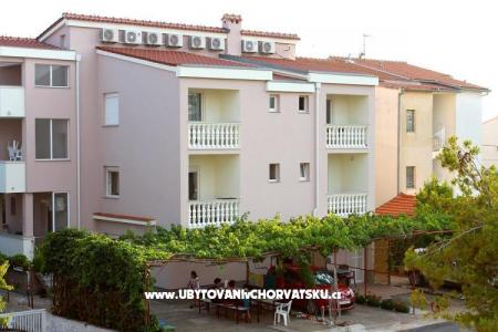 Apartmány Dodig Biograd Chorvatsko