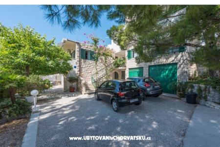 Apartmány KiS Zelić Brela Chorvatsko