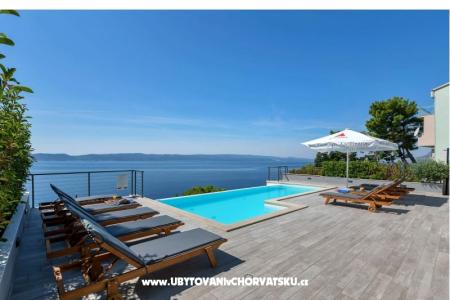 Matko oasis Brela Chorvatsko