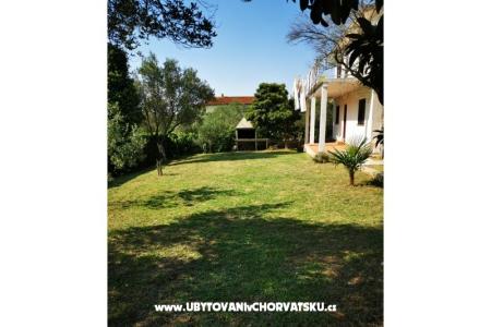 Apartmány Dijana Sv. Filip i Jakov Chorvatsko