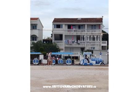 Apartmány Boro Sv. Filip i Jakov Chorvatsko