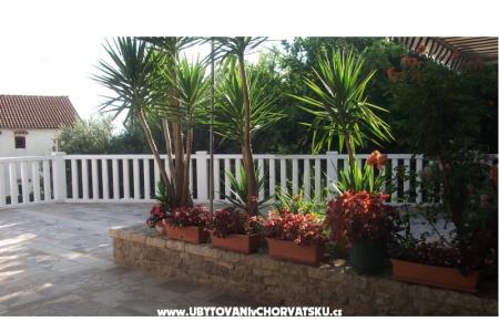 Apartmány Nada ostrov Hvar Chorvatsko