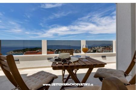 Luka's view Makarska Chorvatsko