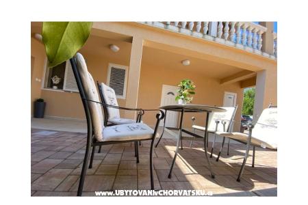 Aenona apartmani Nin Chorvatsko