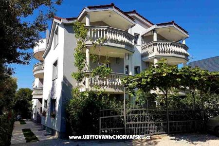 Apartmány Ivišić Pakoštane Chorvatsko