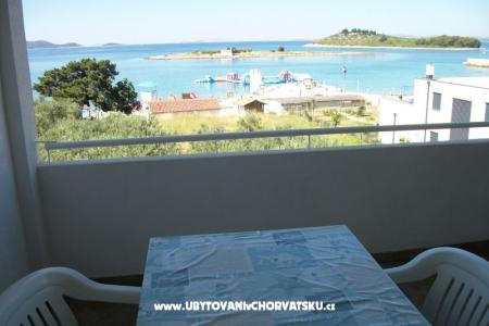 Apartmány Sinjal Pakoštane Chorvatsko