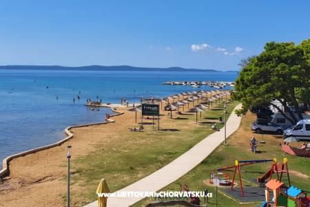 Apartmán uz more i plažu Privlaka Chorvatsko