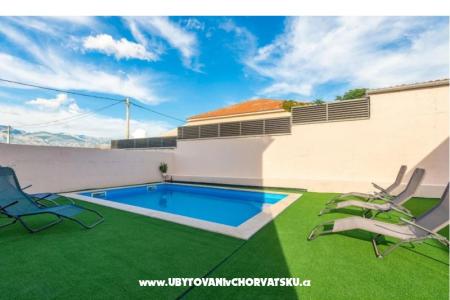 Holiday house Bura R&amp;D Ražanac Chorvatsko