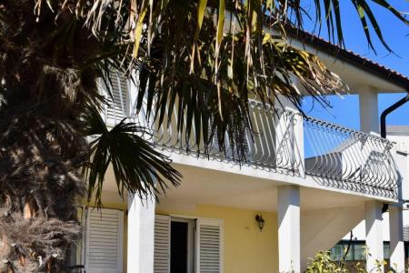 Oliva Ražanj Rogoznica Chorvatsko