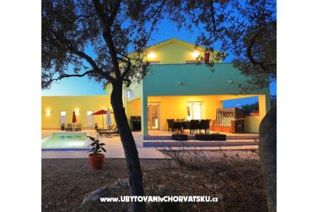 Villa Gaby with heated pool Sali – Dugi otok Chorvatsko