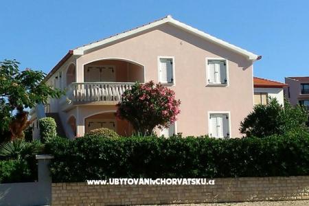 Apartmány ENA ostrov Ugljan Chorvatsko
