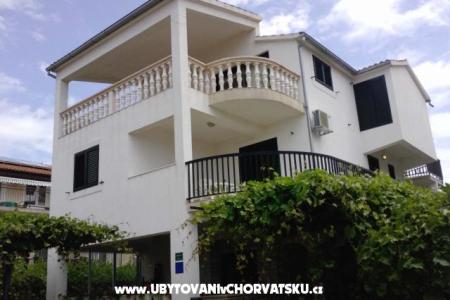 Apartmány Grulović Vodice Chorvatsko