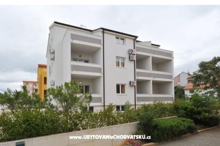Apartmány Plima***Srima Vodice Chorvatsko